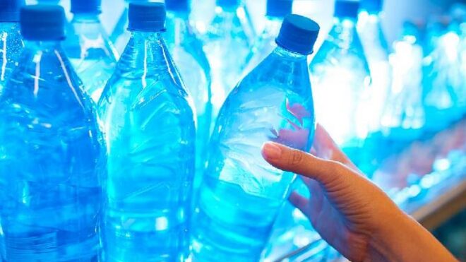 Совет Федерации предлагает ввести обязательную маркировку упакованной воды
