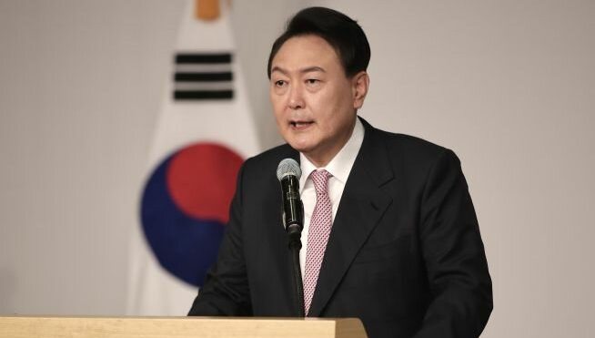 Глава Южной Кореи высказался о «тотальной войне» в сфере производства полупроводников